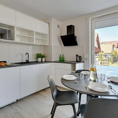 Bursztynova Piamola * Конты Рыбацке