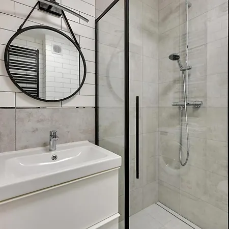 Bursztynova Piamola * Kąty Rybackie