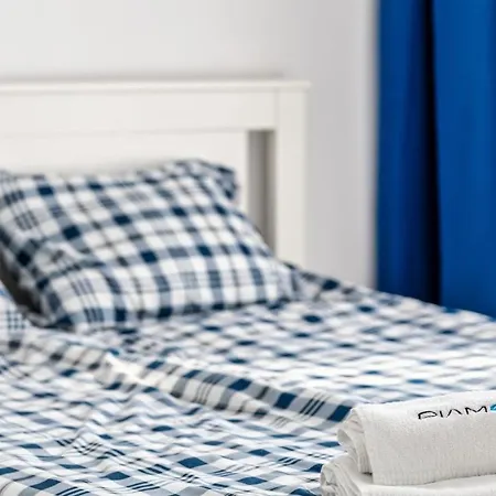 Bursztynova Piamola Конты Рыбацке