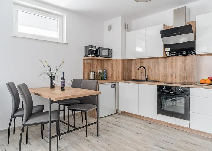 Bursztynova Piamola Blisko Zalewu Wislanego, Bezplatne Solarium Kąty Rybackie