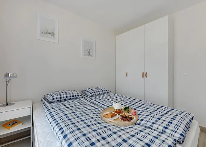 Bursztynova Piamola Blisko Zalewu Wislanego Lejlighed *